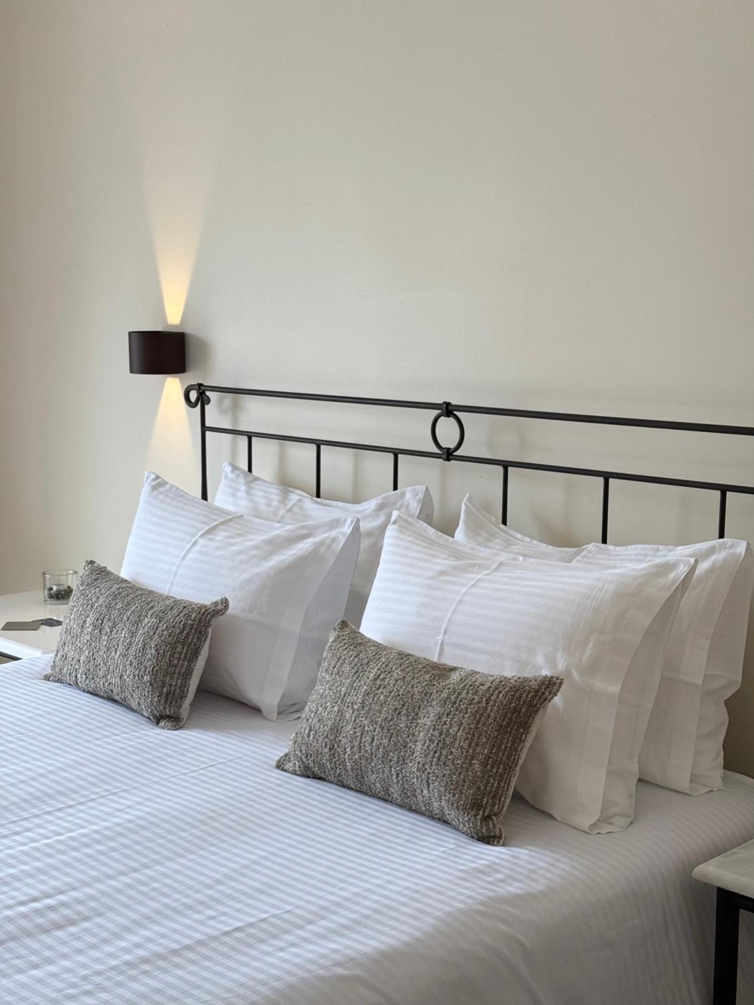Apolonio Pefki Evia Lejlighedshotel Eksteriør billede